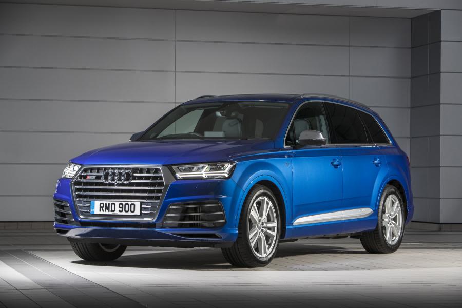  Audi SQ7 TDI (4M) 2016 года  (UK) (фото 19 из 32)